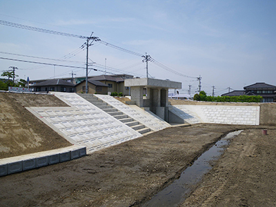 久富建設護岸工事